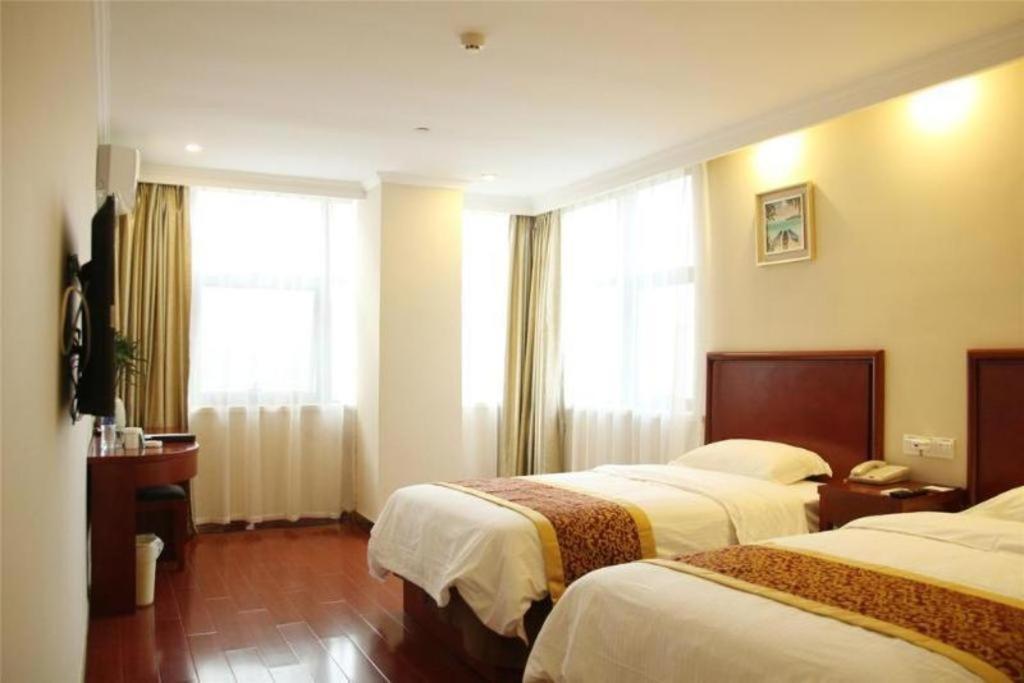 Greentree Inn Suzhou Railway Station North Square Haobainian Wedding Dress City Express Hotel מראה חיצוני תמונה