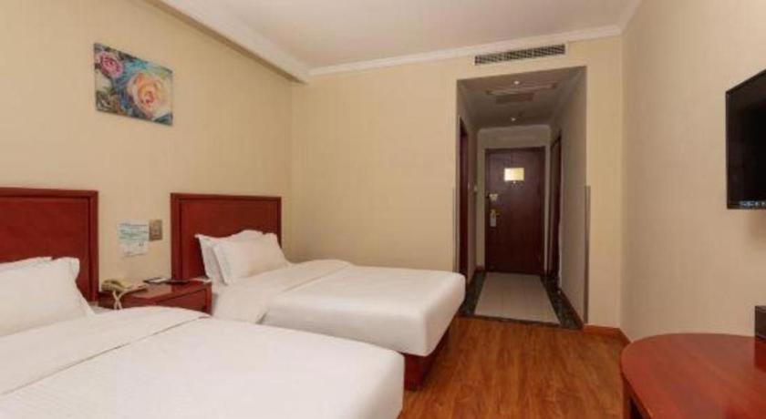 Greentree Inn Suzhou Railway Station North Square Haobainian Wedding Dress City Express Hotel מראה חיצוני תמונה