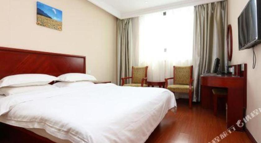 Greentree Inn Suzhou Railway Station North Square Haobainian Wedding Dress City Express Hotel מראה חיצוני תמונה